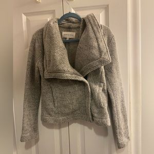 Cupcakes and Cashmere XS Women’s Wool and polyester